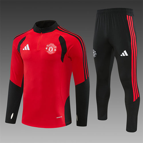 Chándal Manchester United 26/27 Rojo – Cuello negro