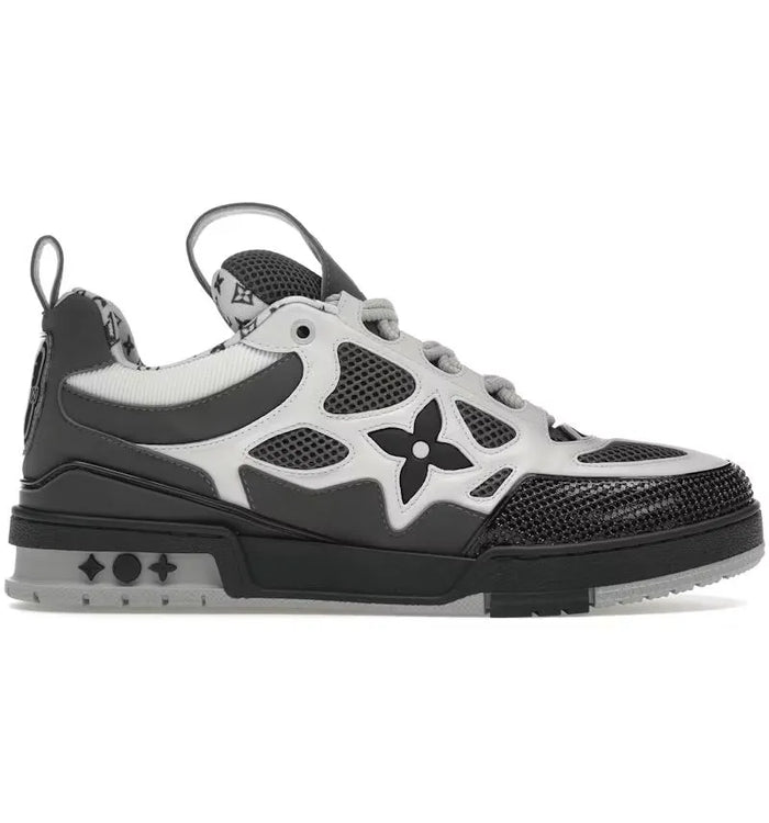 Skate gris y negro