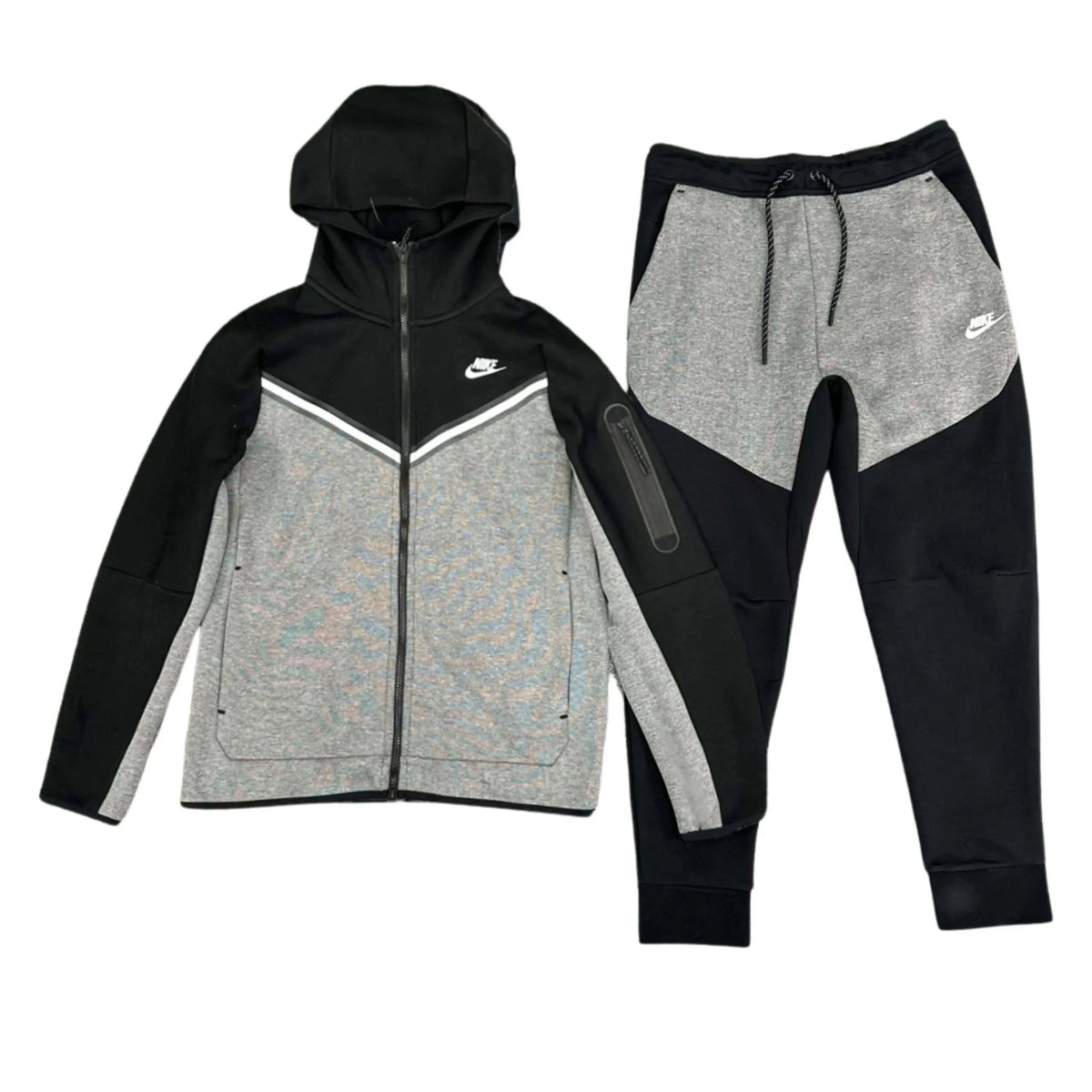 Conjunto NIKE TECH Fleece «Negro Gris» Algodón Real