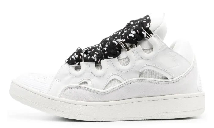 Curb White Black