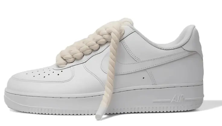 AF1 WHITE – BLACK ROPE LACES