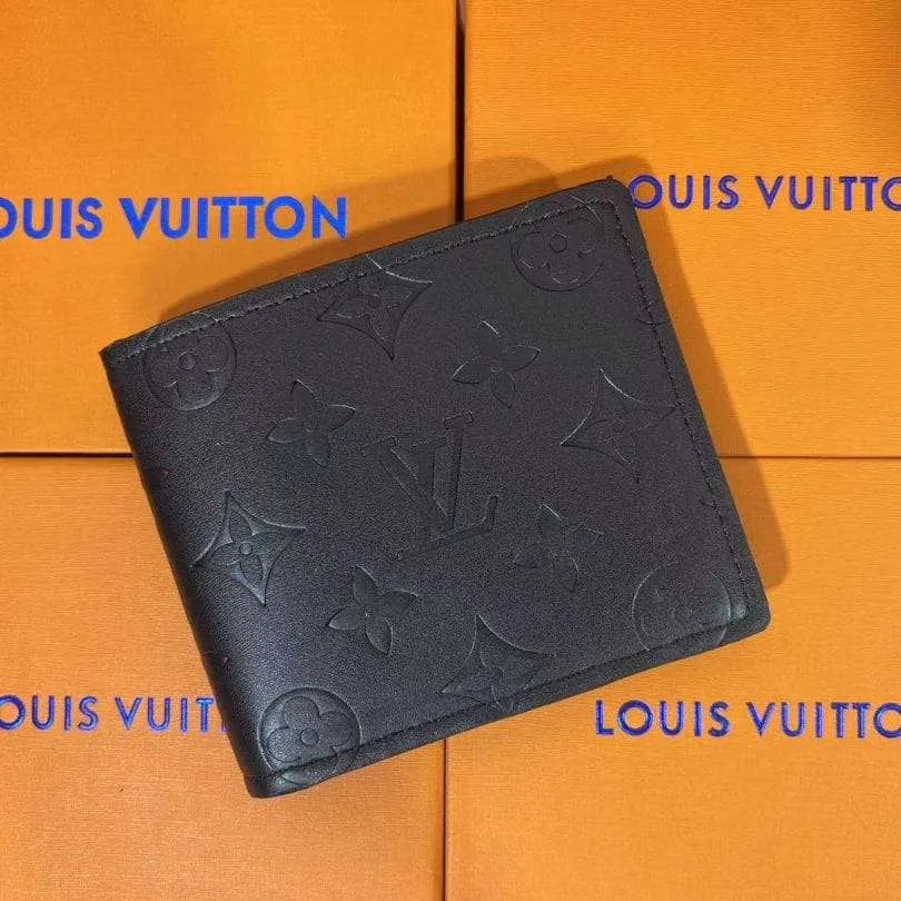 Wallet Louis Vuitton Embossed Monogram in Black